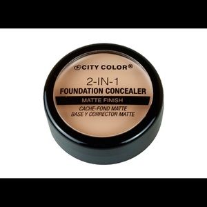 2- In-1 Foundation Concealer Light Tones